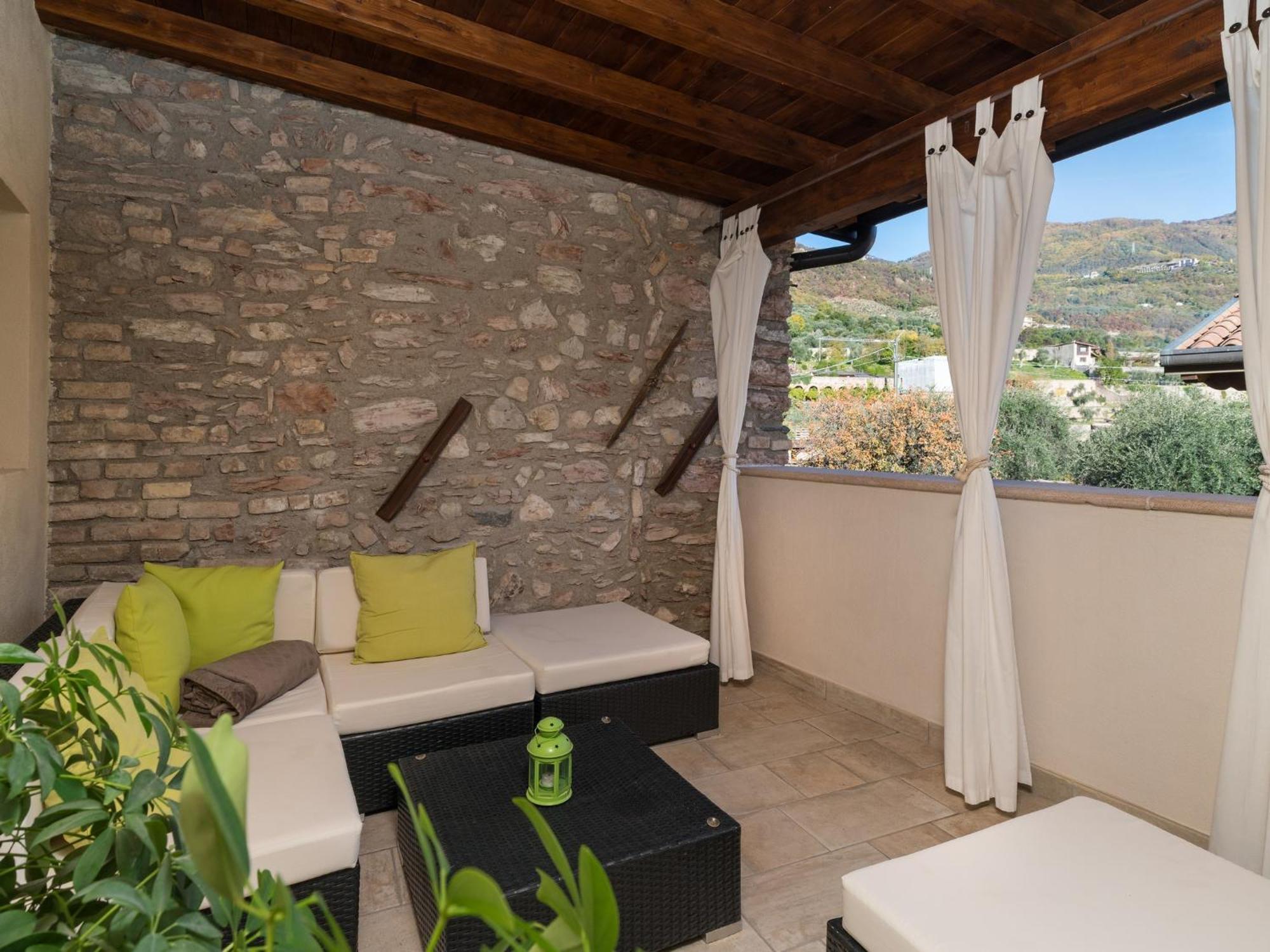 B&B Vistalago Toscolano Maderno Luaran gambar
